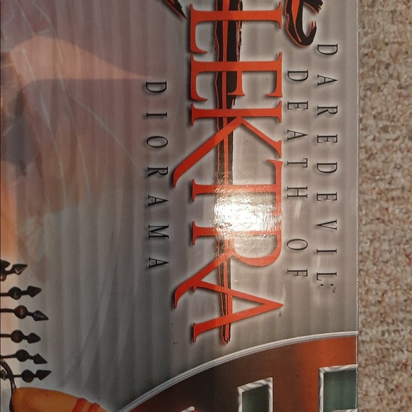 Death of Elektra Diorama Statue - Picture 3 of 7